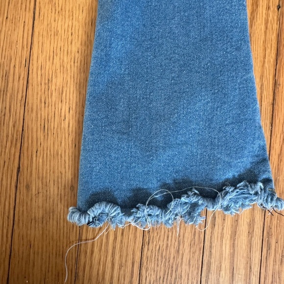 Stylish Blue Kids Flared Jeans - Picture 4 of 11